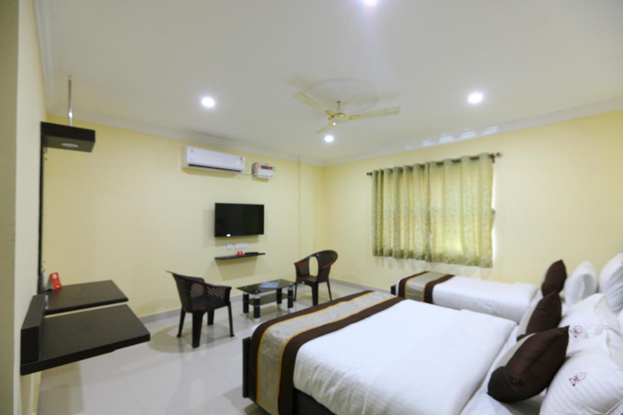 Hotel Salbala Inn - Near Airport Ченнаи Экстерьер фото