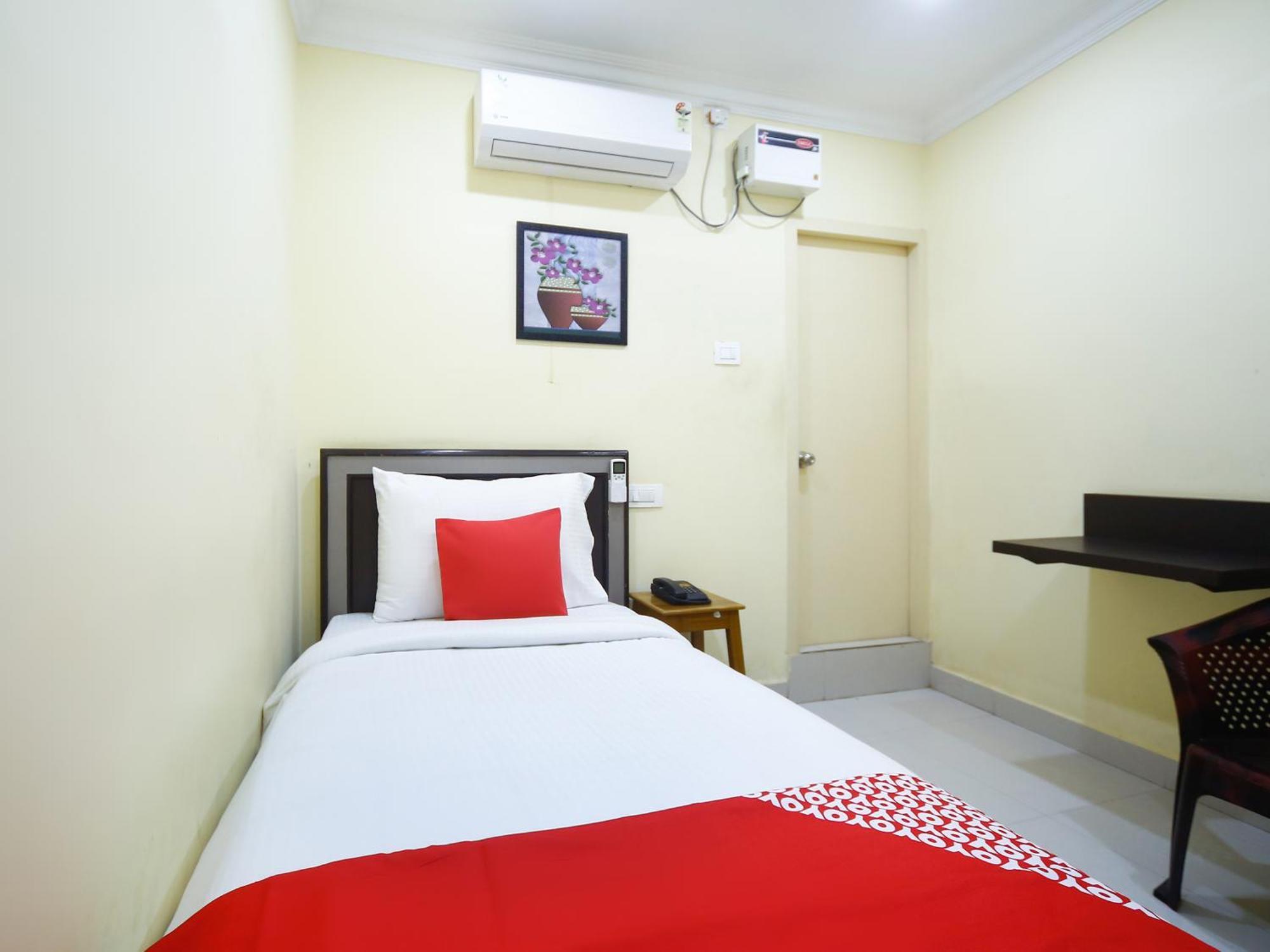 Hotel Salbala Inn - Near Airport Ченнаи Экстерьер фото
