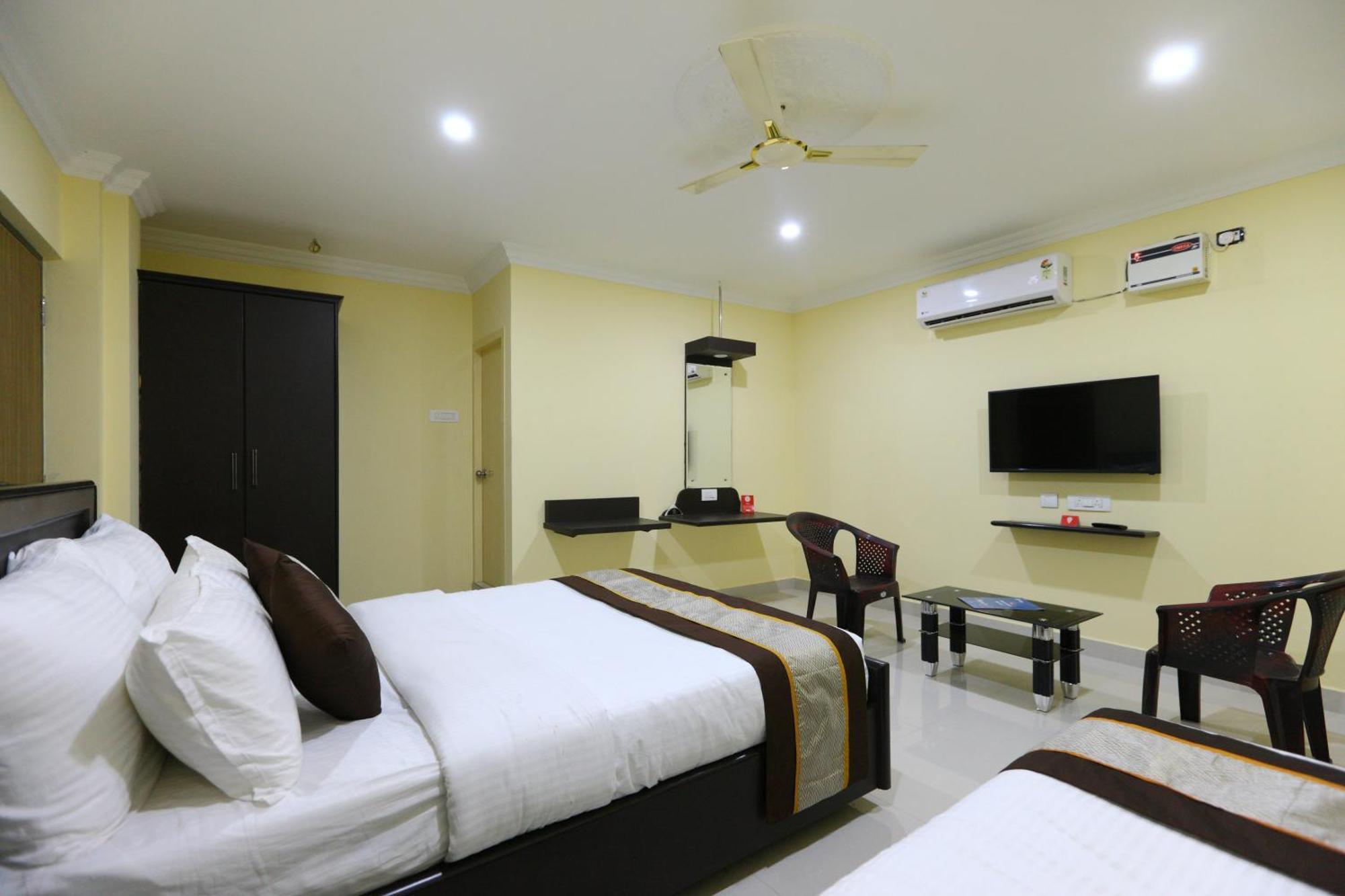 Hotel Salbala Inn - Near Airport Ченнаи Экстерьер фото