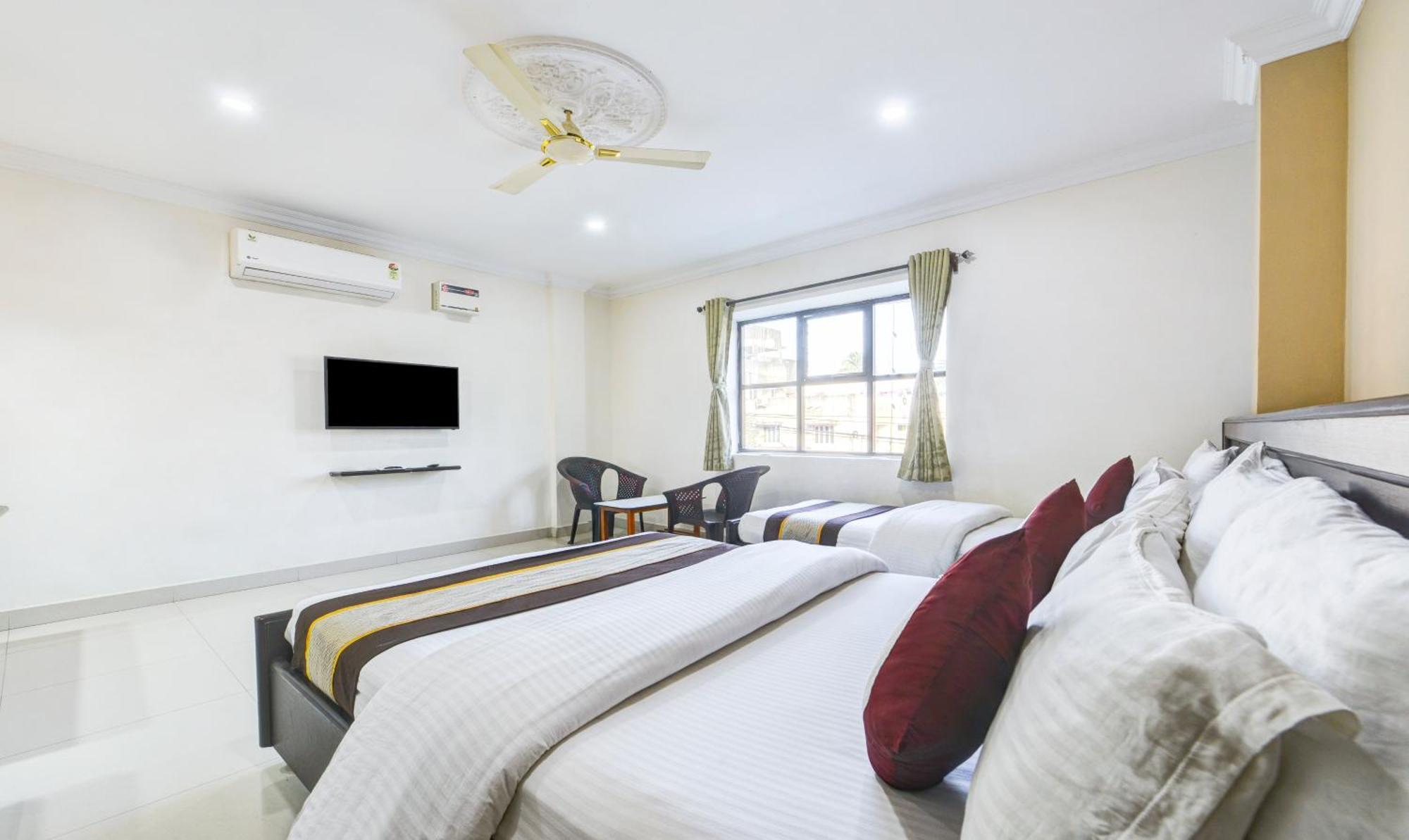 Hotel Salbala Inn - Near Airport Ченнаи Экстерьер фото