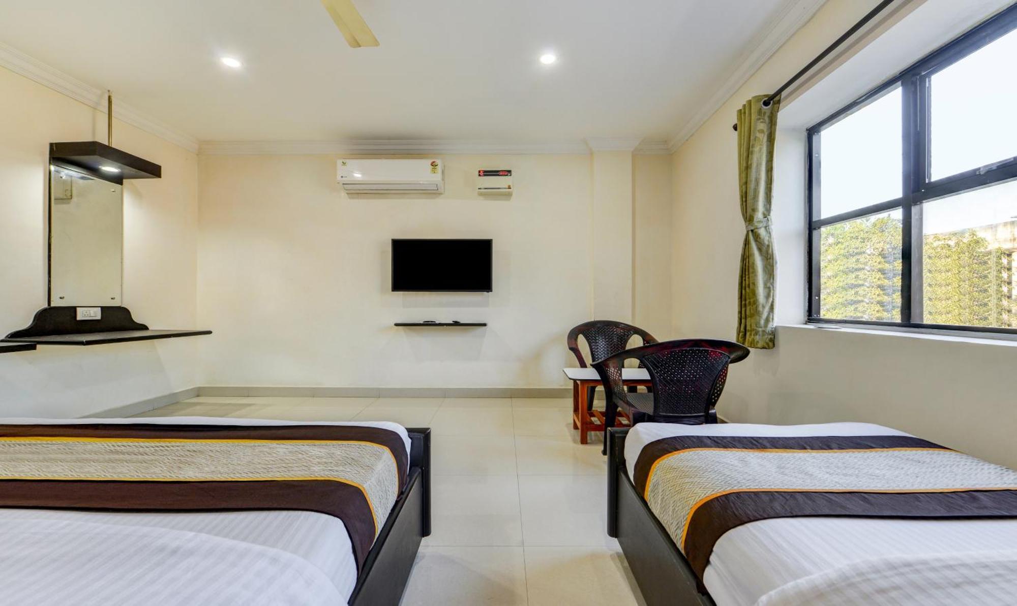Hotel Salbala Inn - Near Airport Ченнаи Экстерьер фото